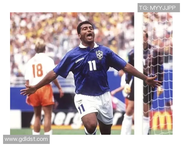 66号足球明星的传奇人生与辉煌成就揭秘